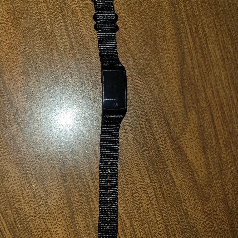 Fitbit charge 4 - Black